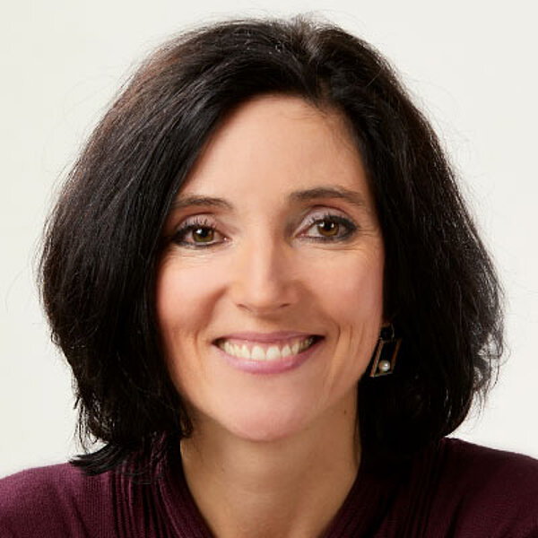 Porträtbild Referentin Cornelia Zuk